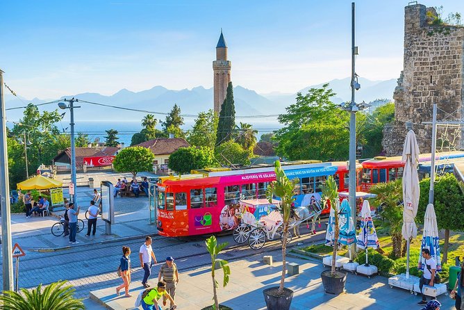 Antalya: City Tour with Boat Trip, Old Town & Waterfalls - Tunektepe Teleferik cable car: great when it runs, disappointing when it doesn’t
