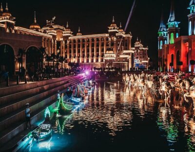 City of Side: Land of Legends Transfer & Boat Parade Show - The Side pickup: where to wait and how to avoid the rush