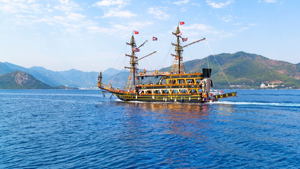 Red Dragon Pirate Boat Trip & Lunch - Drinks and Photos: The Two Common Extra Costs