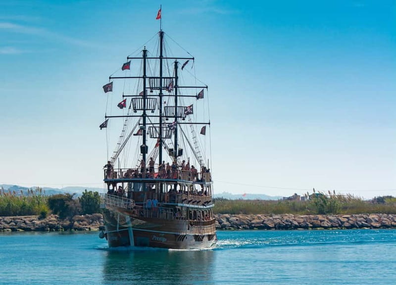 Side: Dolphins Island Cruise with Swimming Stops and Lunch - Foam Party Time: Fun for Kids, a Tradeoff for Adults