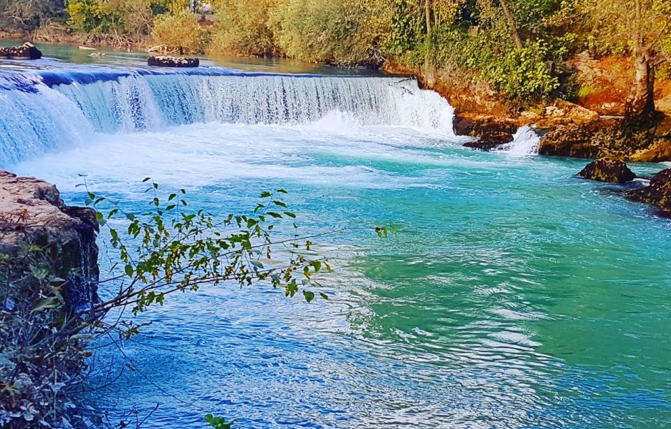 Side:Green Lake Mix Tour - A Day of Nature History & Culture - Manavgat Waterfalls: quick wonder, possible entrance fee