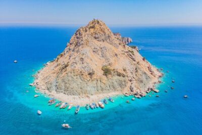 Suluada Island Boat Trip incl. Lunch and Transfer f/Kemer - Stop 2: Suluada and the Love Cave Swim
